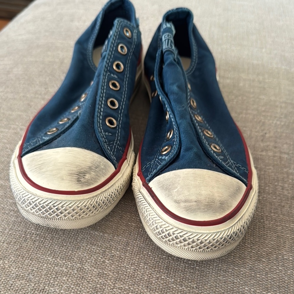 Men’s Converse Blue Slip-On Sneakers Classic Design - Men’s size 8 - Picture 8 of 8